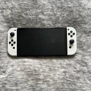 Nintendo Switch Oled Used